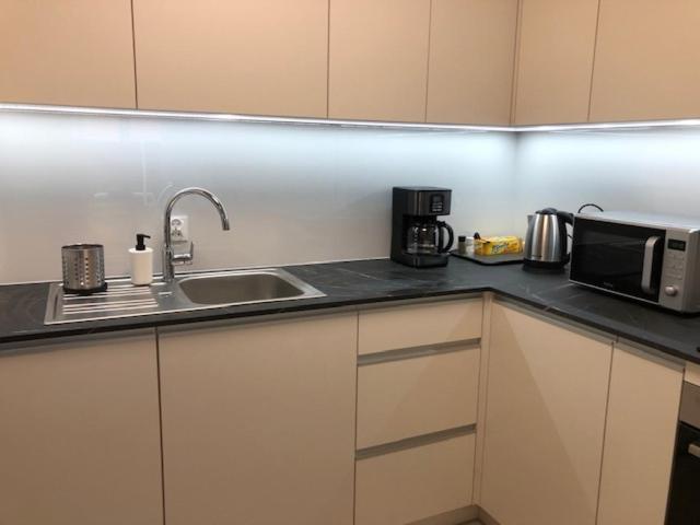 Apartament De Lux Apart 45 Grabiszynska Breslavia Exterior foto